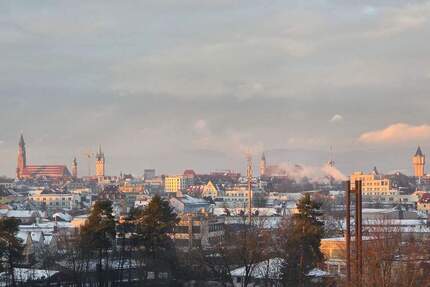 ***3-Zimmer-ETW mit traumhaftem Blick über Straubing inkl. TG Stellplatz***