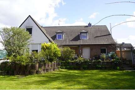 Haus zum Kaufen in Krefeld 380.000,00 € 166 m²