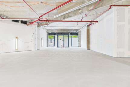 Einzelhandel in Berlin 3.990,00 € 181 m²