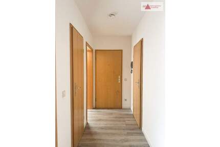 Frisch renovierte 3-Zimmerwohnung mit Balkon in beliebte Lage von Zwickau!