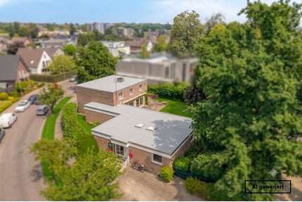 Haus zum Kaufen in Jülich 1.100.000,00 € 284 m²