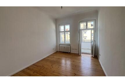 2-Zimmer-Altbauwohnung mit 2 Balkonen I Einbauküche I Duschbad I unbefristet & ab sofort - Berlin Mitte