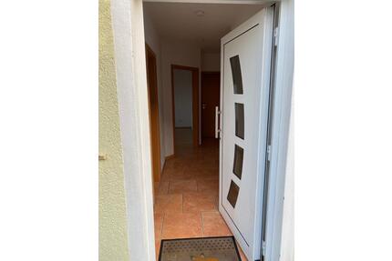 Mietwohnung mit Garage - 770,00&nbsp;EUR Kaltmiete, ca.&nbsp; 85,00&nbsp;m&sup2; in Kreuztal (PLZ: 57223)