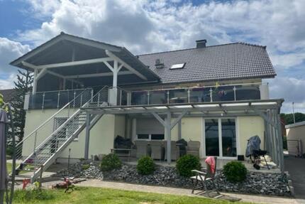 Ohne Makler Exklusives Zweifamilienhaus mit Charme, großem Garten - Lage