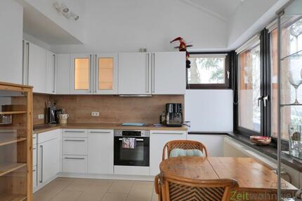 (EF1348_M) Kassel-Stadt: Brasselsberg, möbliertes 1,5-Zimmer-Apartment mit Balkon, Grundreinigung inklusive