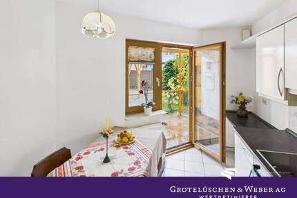 Großzügiges Reihenmittelhaus mit Garten, Carport und ruhiger Wohnlage - Bremerhaven Lehe