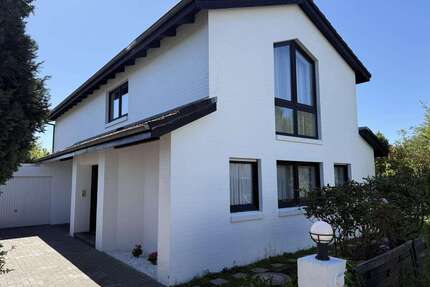 Haus zum Kaufen in Stuhr - Moordeich 469.000,00 € 152.6 m²