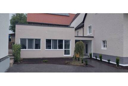 Frisch renovierte 2 Zimmer EG Wohnung In Engen Anselfingen