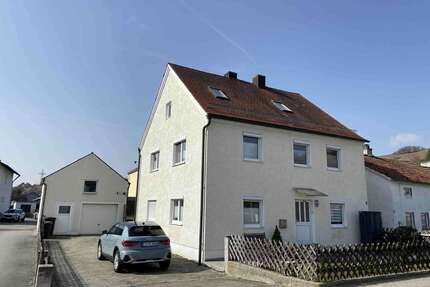 Haus zum Kaufen in Altmannstein Neuenhinzenhausen 289.000,00 € 157 m² - Altmannstein / Neuenhinzenhausen
