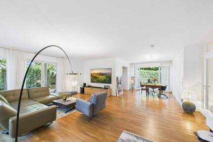 Exklusive Maisonette - Menterschwaige, Isarlage - mit 430 m² Privatgarten und Haus-Charakter - München Untergiesing-Harlaching