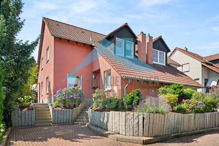 Haus zum Kaufen in Kaufungen 389.900,00 € 133 m²