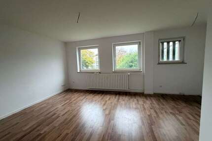 Wohnung zum Mieten in Augsburg 409,00 € 26.6 m²