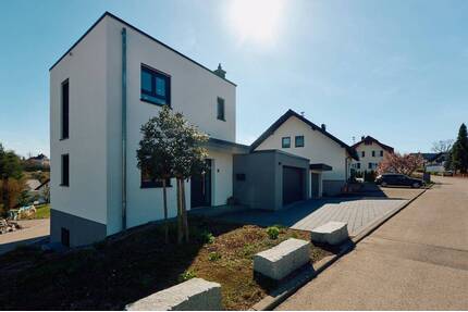 Moderne Architektur trifft Wohnkomfort: Traumhaus in ruhiger Lage von Frittlingen