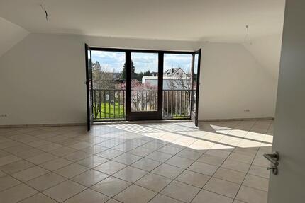 Charmante 2-Zimmer Dachgeschosswohnung in Duisburg-Serm