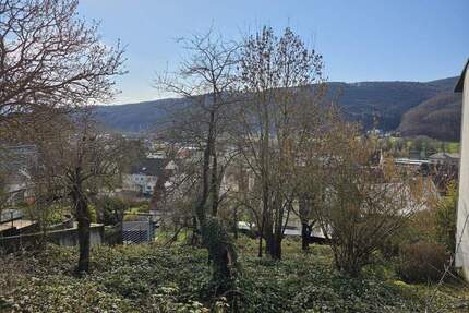 Sonniges Baugrundstück mit Weitblick über das Maintal - Gemünden am Main