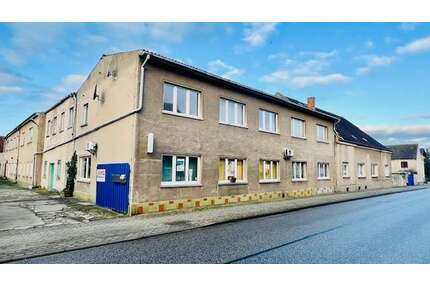 Haus zum Kaufen in Görzke 345.000,00 € 350 m²