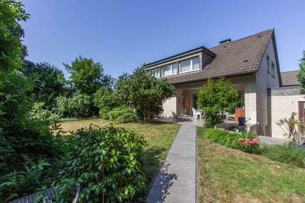 Haus zum Kaufen in Grevenbroich 649.000,00 € 257 m²