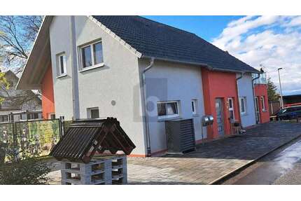 Haus zum Kaufen in Neckarwestheim 799.000,00 € 176 m²