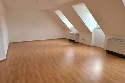 Wohnung zum Mieten in Merseburg 900,00 € 141 m²