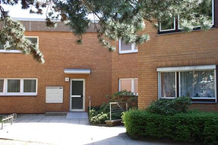Provisionsfreie 3 Zimmerwohnung Stellplatz Balkon Schwimmbad - Hannover Bothfeld-Vahrenheide