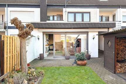 Haus zum Kaufen in Versmold 239.000,00 € 114.04 m²