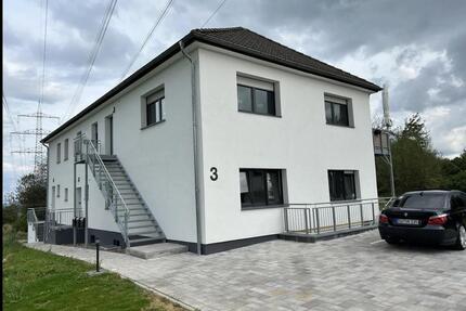 Lichtdurchflutete 4-Zimmer Wohnung mit sonnigem Süd-Balkon - Windeck