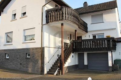 RAUMWUNDER MIT POTENTIAL - 435.000,00&nbsp;EUR Kaufpreis, ca.&nbsp; 184,00&nbsp;m&sup2;&nbsp;Wohnfl&auml;che in Haibach (PLZ: 63808)