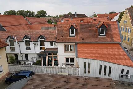 Einfamilienhaus mit viel Platz - 278.000,00&nbsp;EUR Kaufpreis, ca.&nbsp; 176,00&nbsp;m&sup2; in Hamm am Rhein (PLZ: 67580)