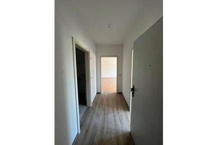 Praktisch geschnittene 1-Raumwohnung mit guter Anbindung - Staßfurt