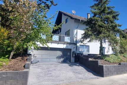 Exkl. EFHZFH (möbliert) | 300 m² Wohn-Nutzfläche | Doppelgarage - Wallertheim