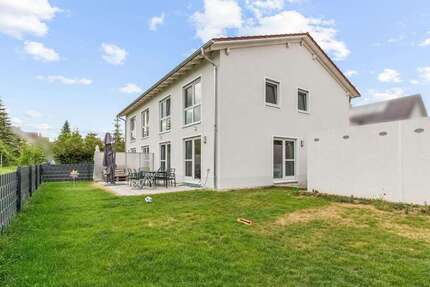 Haus zum Kaufen in Tegernheim 745.000,00 € 152.57 m²