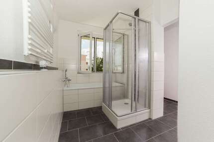 Wohnung zum Mieten in Döbeln 325,00 € 59.92 m²