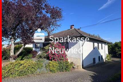 Haus zum Kaufen in Kurtscheid 335.000,00 € 151 m²