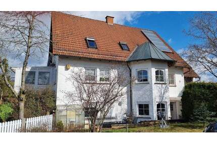 Traumhaft schön gelegenes Einfamilienhaus mit Einliegerwohnung! - Bad Brückenau