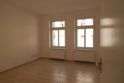 3-Raumwohnung am Bergzoo WG-geeignet - Halle (Saale) Am Wasserturm/Thaerviertel