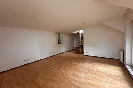Maisonettenwohnung - 1.050,00&nbsp;EUR Kaltmiete, ca.&nbsp; 93,50&nbsp;m&sup2; in Göppingen (PLZ: 73033)