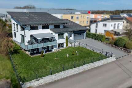 Haus zum Kaufen in Ballendorf 997.000,00 € 279.09 m²
