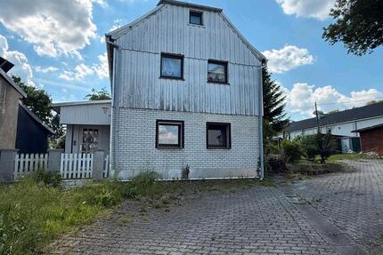 Einfamilienhaus nähe Hof Schnäppchen von Privat