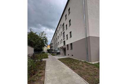Wohnung zum Mieten in Frankfurt am Main 1.235,00 € 61.19 m²