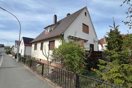 Einfamilienwohnhaus in 91275 Auerbach - Auerbach in der Oberpfalz