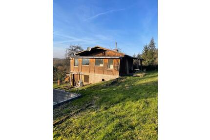 Eigentumsgarten mit massiven Haus - Eisenach