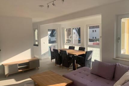 Schöne, helle und moderne Wohnung 2 ZKB (ca. 60qm) in Ingolstadt