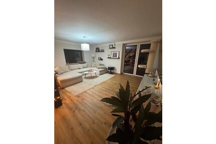 Moderne 4-Zimmer Wohnung mit Balkon in ländlicher Lage - Hohenaspe