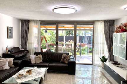 Haus zum Kaufen in Augsburg 577.000,00 € 192.74 m²