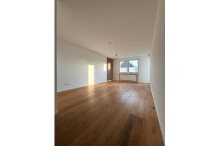 Helle, moderne 3‑Zimmer‑Wohnung mit Balkon in Kaltenweide - Langenhagen Engelbostel