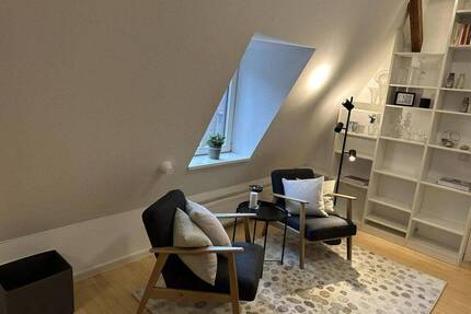 Charmante 2-Zimmer Wohnung in einer schönen Altbauwohnung im Herzen von Sülz - Köln Klettenberg