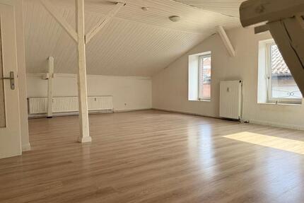 Wohnung zur vermieten in wrist - 950,00&nbsp;EUR Kaltmiete, ca.&nbsp; 113,00&nbsp;m&sup2; in Wrist (PLZ: 25563)