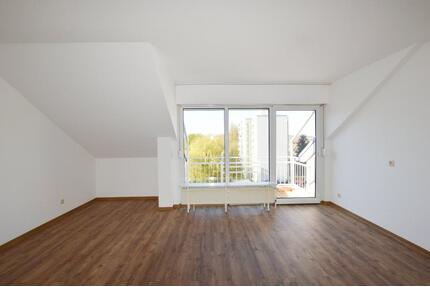 2-ZKB-Wohnung mit Aufzug und Balkon - Völklingen