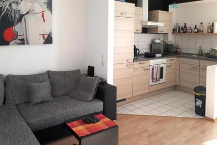 2-Zimmer-Wohnung, Tageslichtbad, Balkon, TG-Stellplatz - Aschaffenburg Österreicher Kolonie
