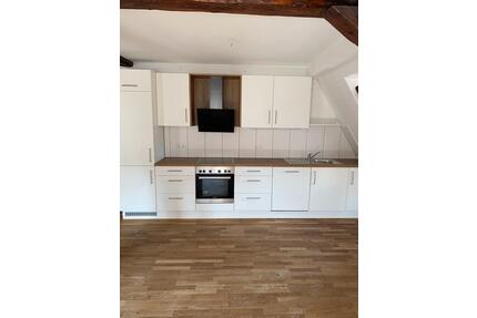 3 12 Zimmer-Maisonette Wohnung - 810,00&nbsp;EUR Kaltmiete, ca.&nbsp; 96,00&nbsp;m&sup2; in Dinkelsbühl (PLZ: 91550)